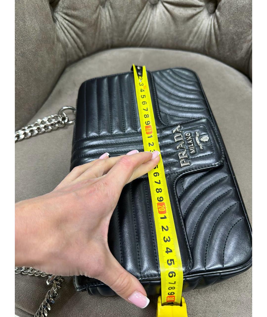 PRADA Черная кожаная сумка через плечо, фото 8
