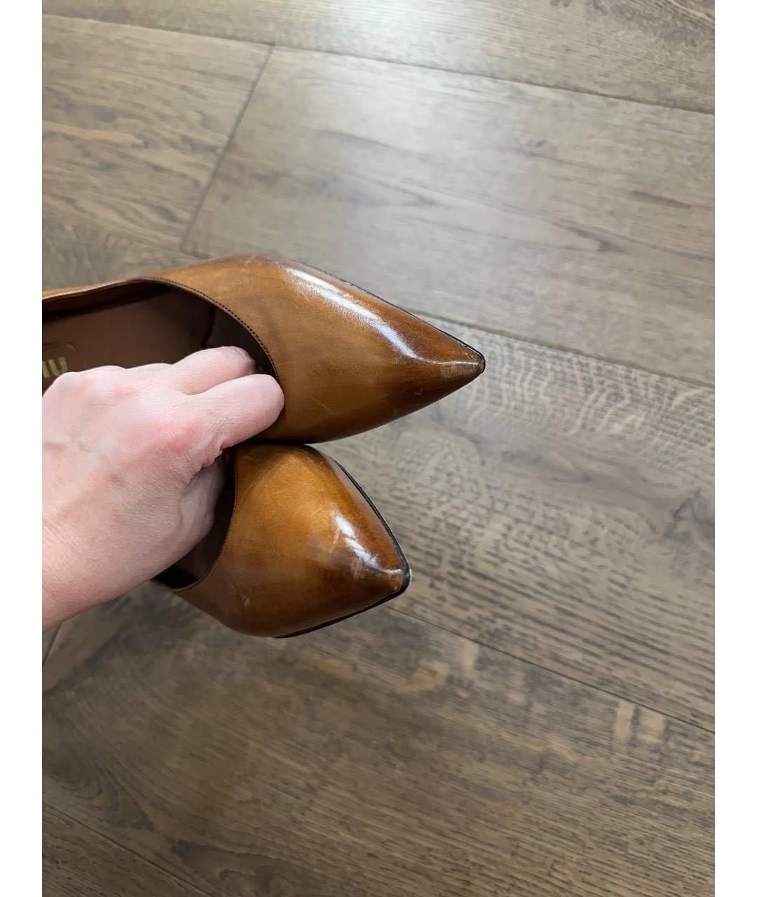 MIU MIU Коричневые кожаные туфли, фото 3