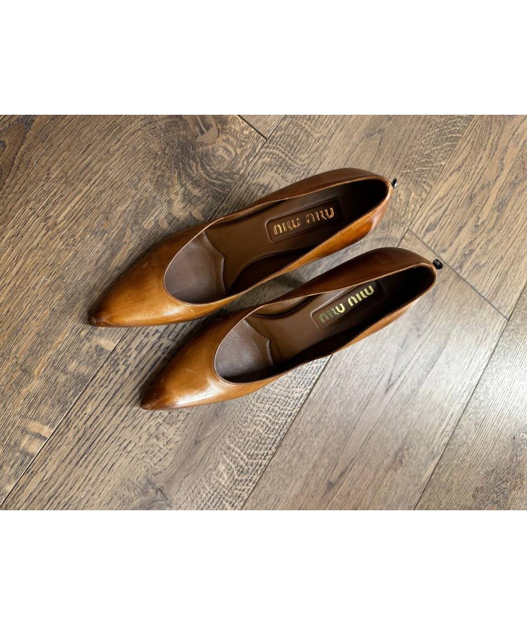 MIU MIU Коричневые кожаные туфли, фото 5