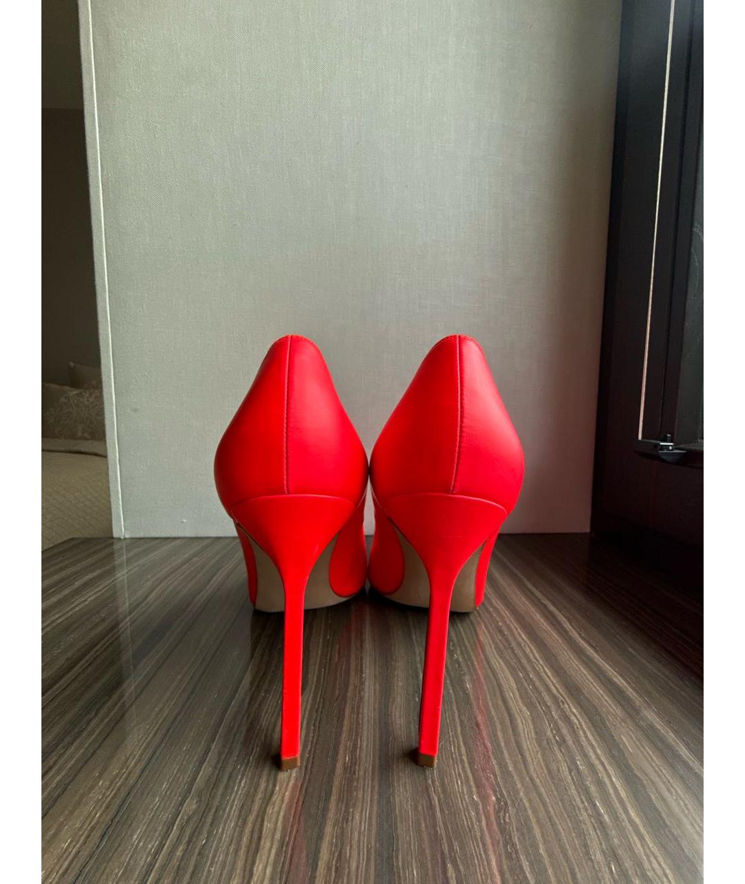 MANOLO BLAHNIK Красные кожаные туфли, фото 4