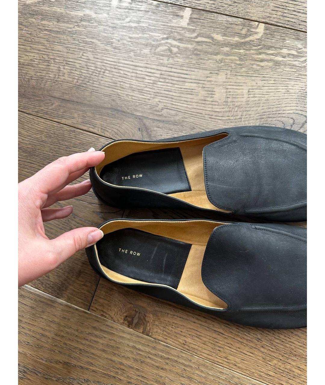 THE ROW Черные кожаные мюли, фото 3