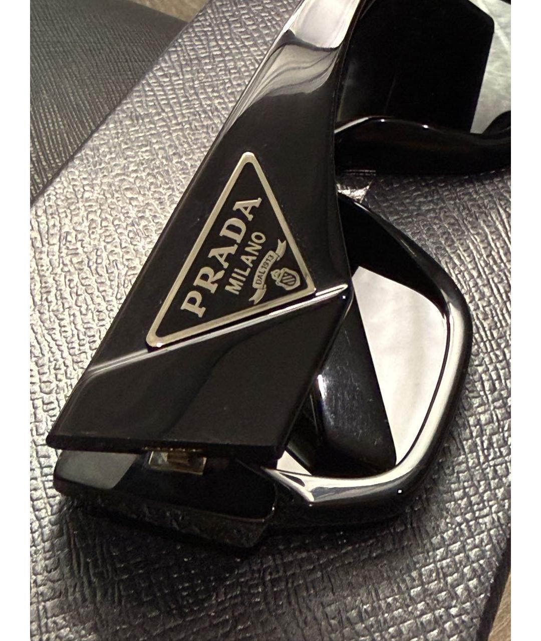 PRADA Черные пластиковые солнцезащитные очки, фото 3