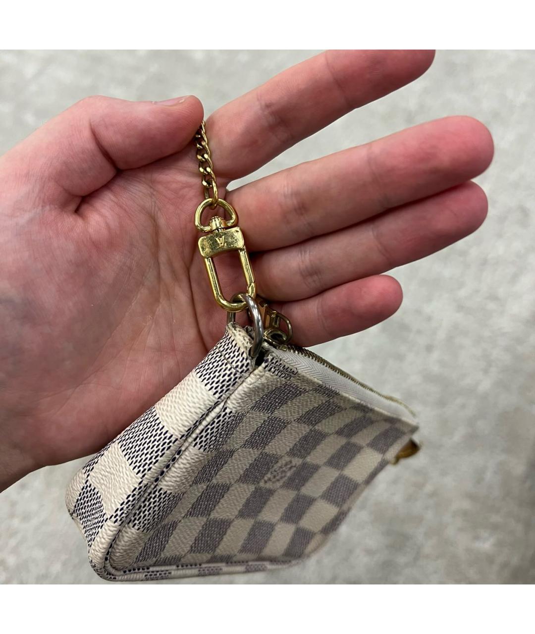 LOUIS VUITTON Бежевая кожаная сумка с короткими ручками, фото 5