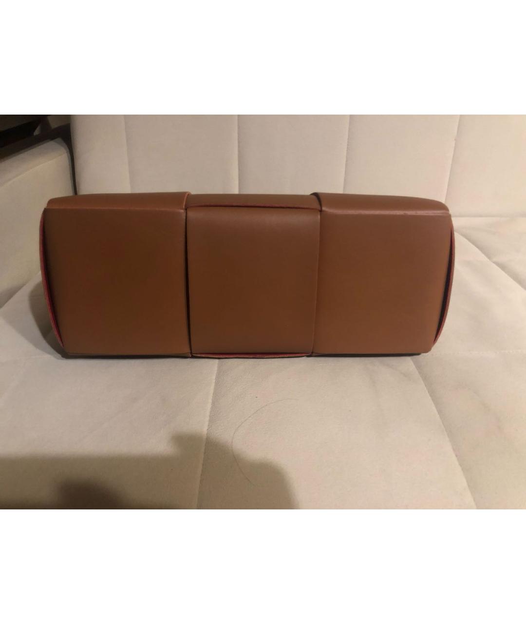 BOTTEGA VENETA Коричневая кожаная сумка тоут, фото 5