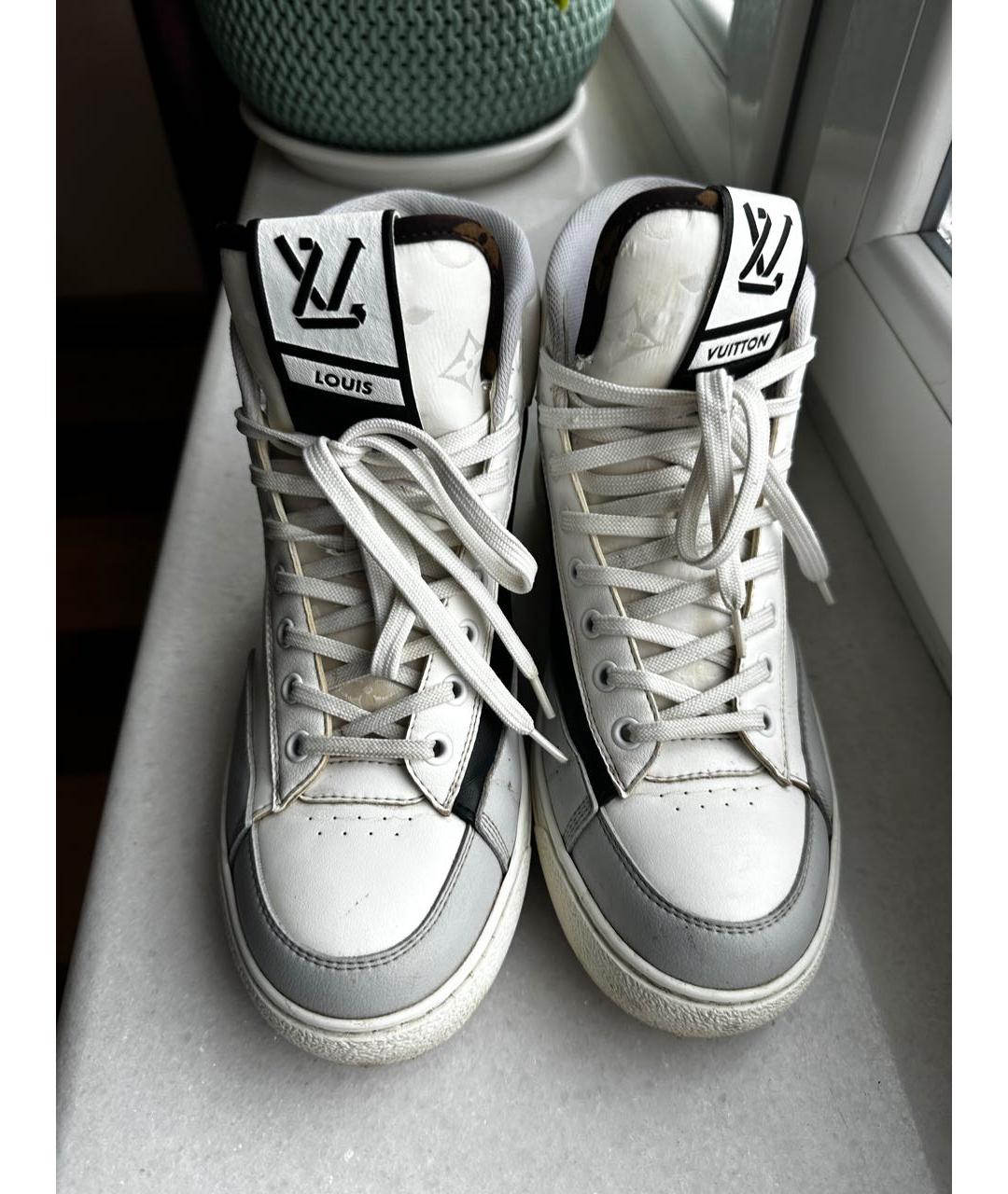 LOUIS VUITTON Белые кожаные высокие кроссовки / кеды, фото 2