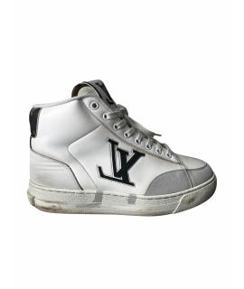 LOUIS VUITTON Высокие кроссовки / кеды