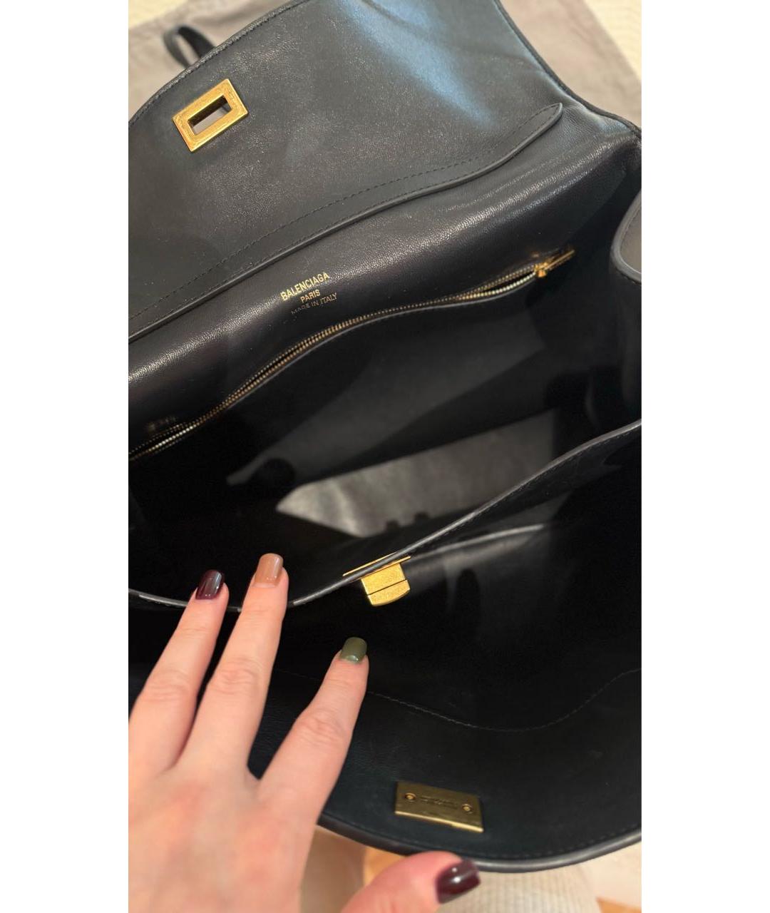 BALENCIAGA Черная кожаная сумка через плечо, фото 5