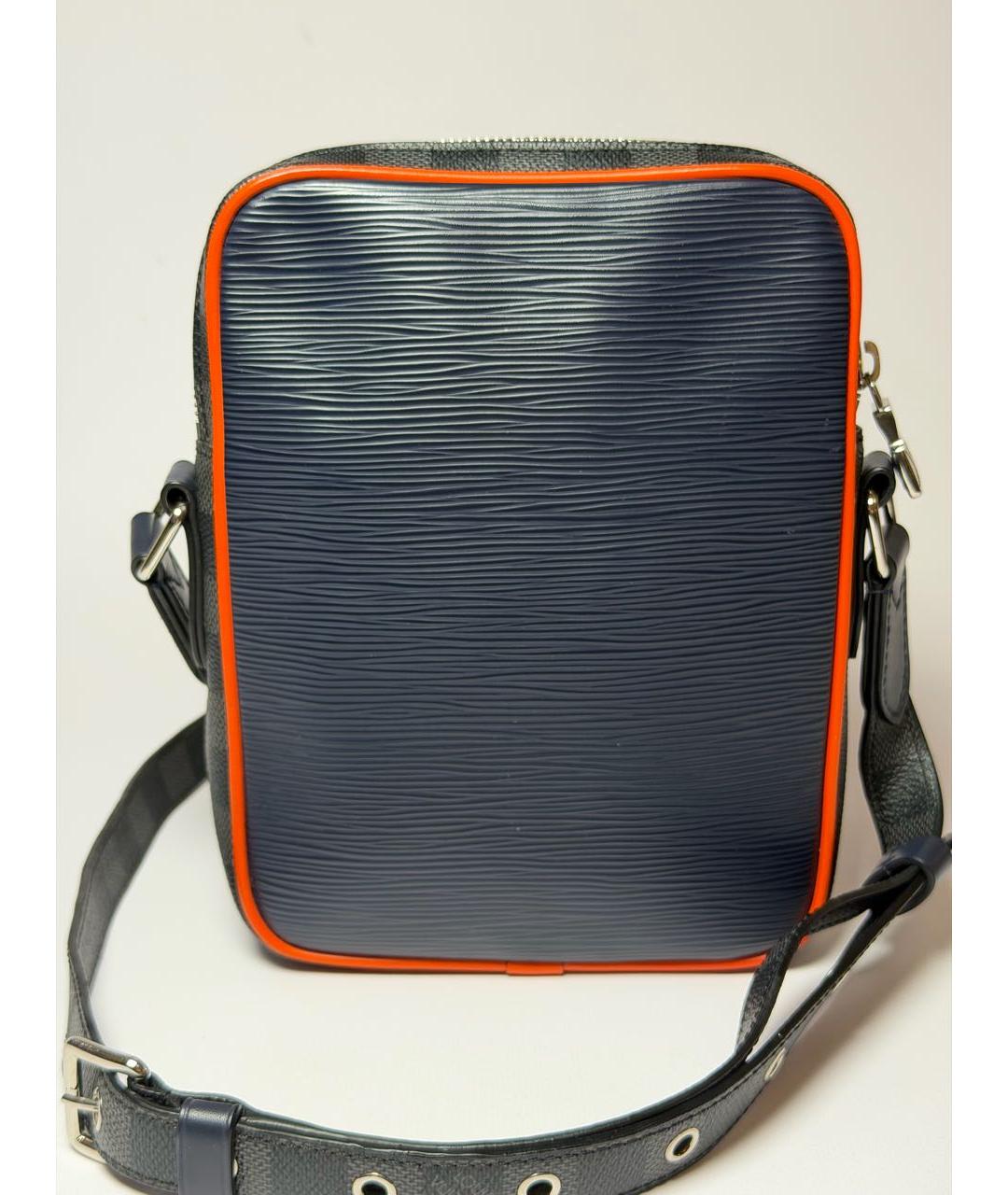 LOUIS VUITTON Темно-синяя кожаная сумка на плечо, фото 3