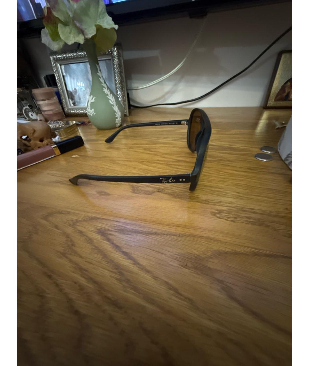 RAY BAN Черные пластиковые солнцезащитные очки, фото 3