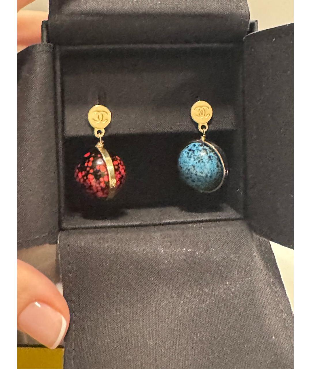 CHANEL Красные металлические серьги, фото 3