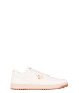 PRADA Низкие кроссовки / кеды