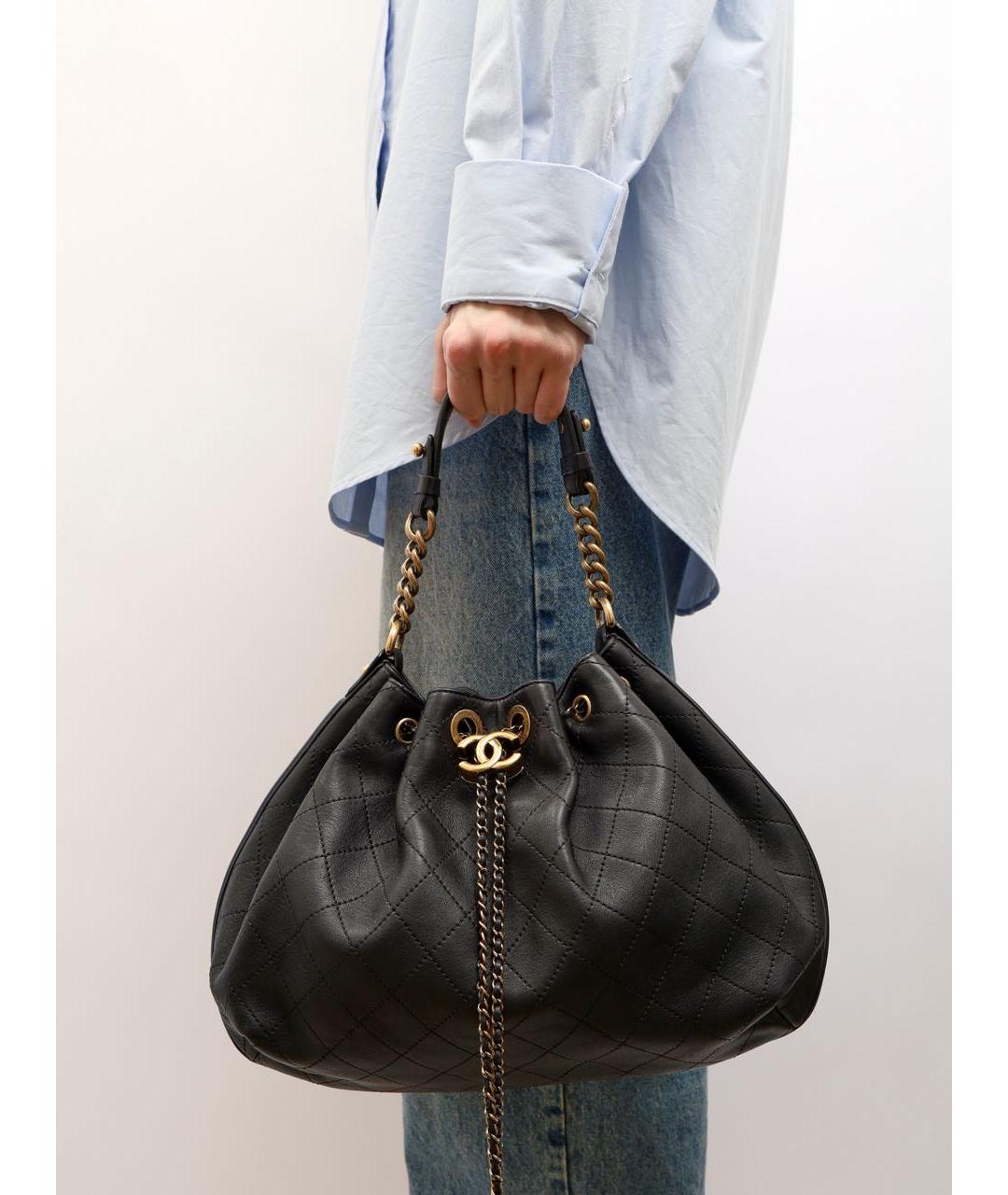 CHANEL Черная кожаная сумка через плечо, фото 8