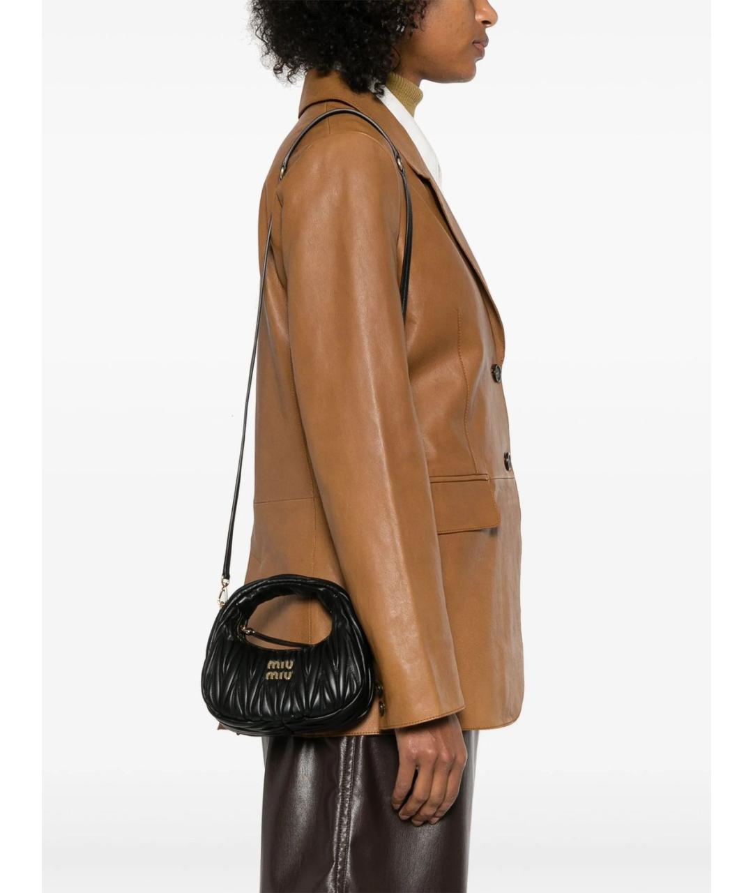 MIU MIU Черная кожаная сумка через плечо, фото 5