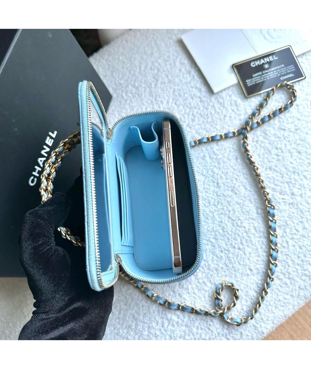 CHANEL Голубая кожаная сумка через плечо, фото 5