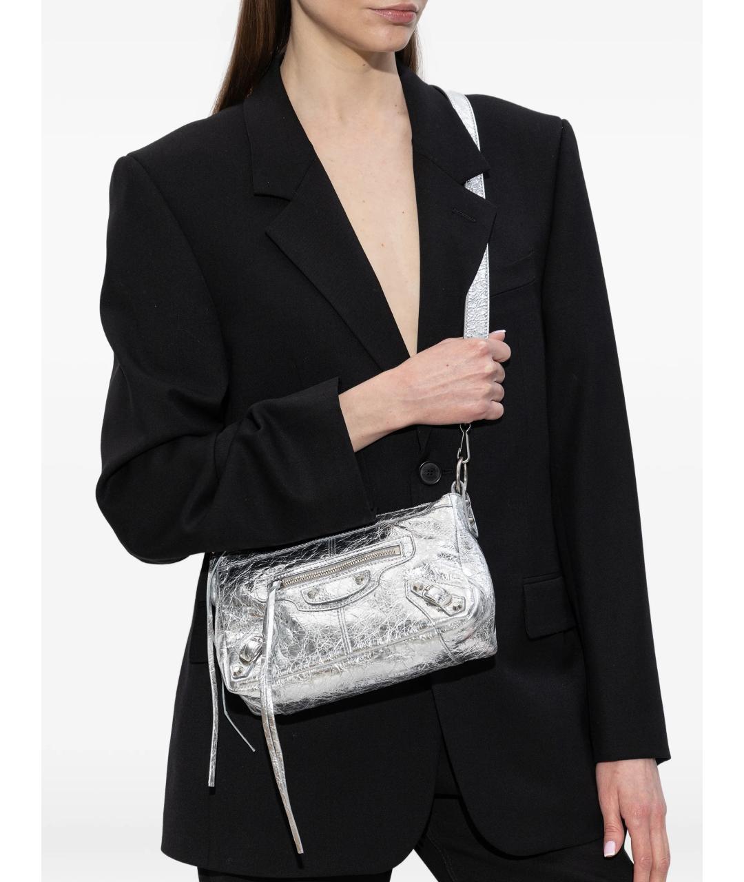 BALENCIAGA Серебряная кожаная сумка через плечо, фото 2