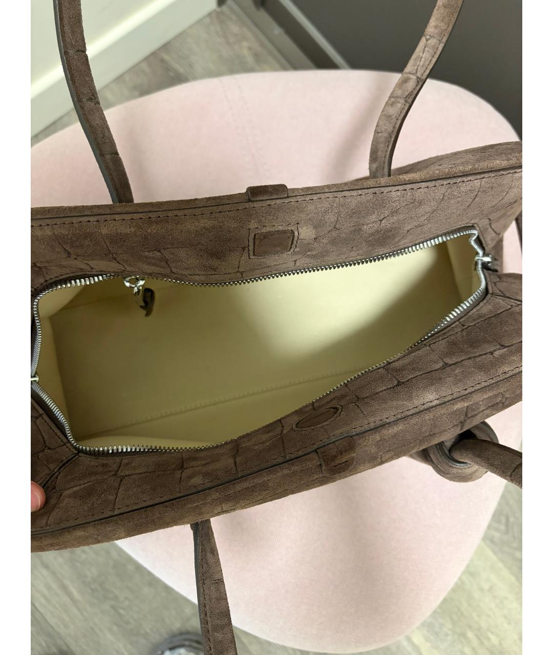 JACQUEMUS Коричневая замшевая сумка через плечо, фото 3