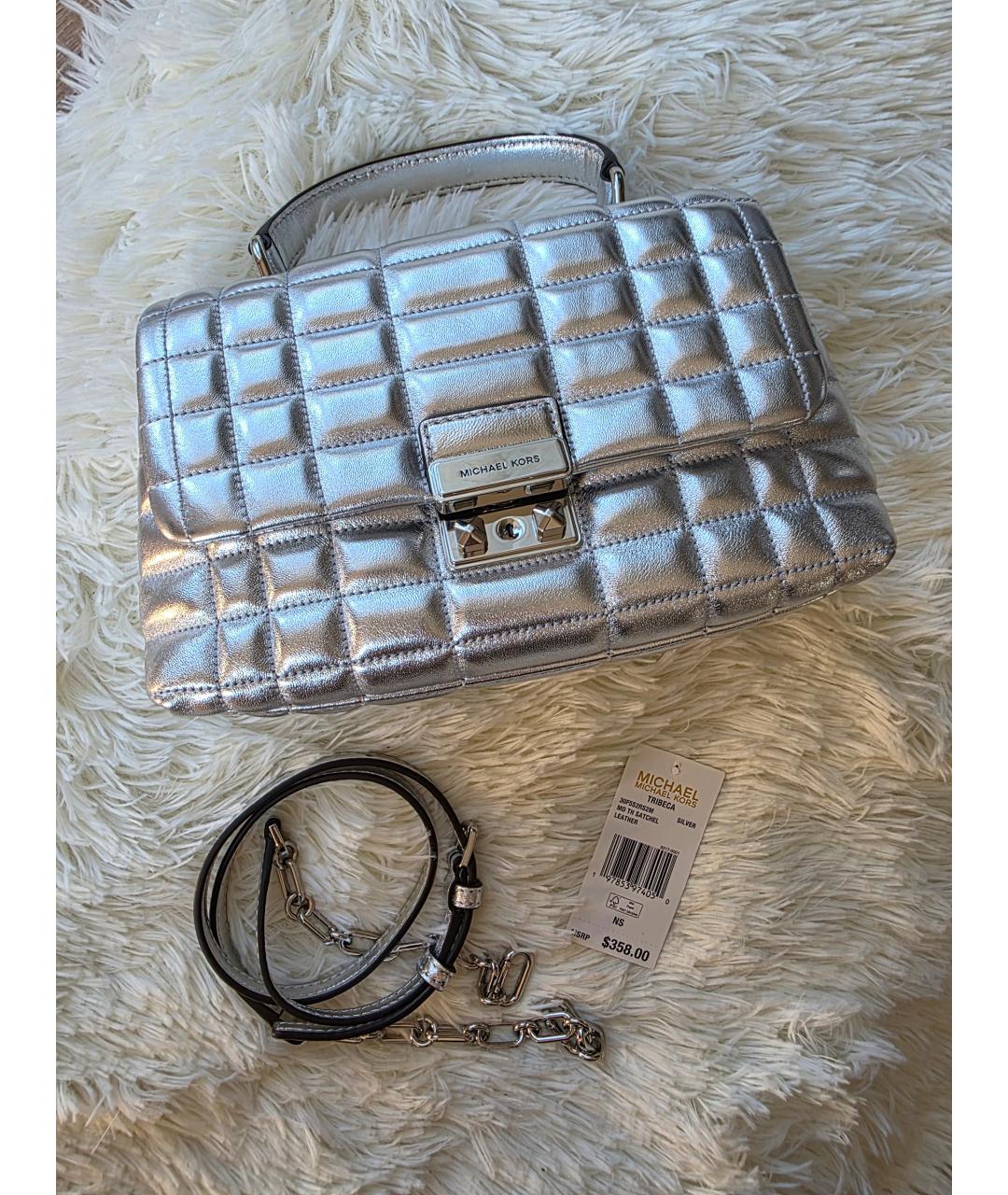 MICHAEL KORS Серебряная кожаная сумка с короткими ручками, фото 3