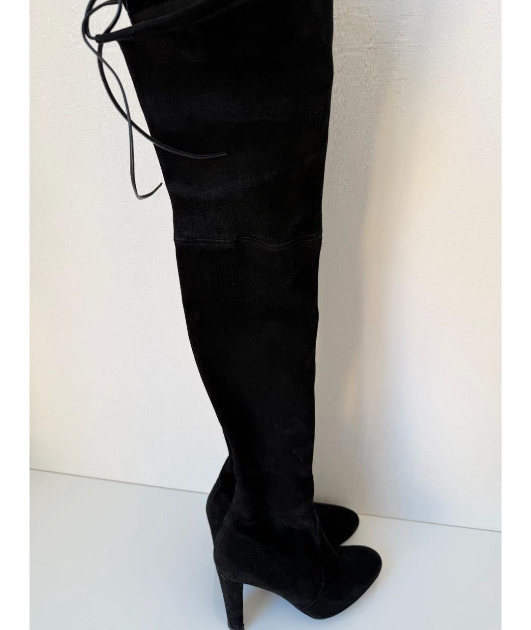 STUART WEITZMAN Черные замшевые ботфорты, фото 5