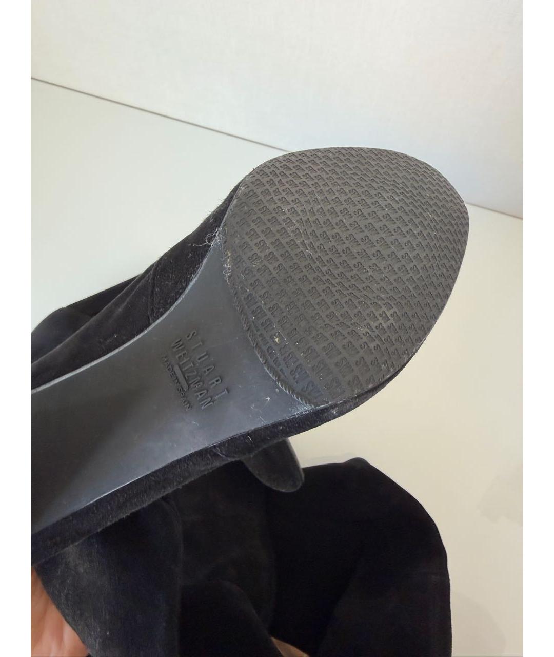 STUART WEITZMAN Черные замшевые ботфорты, фото 6