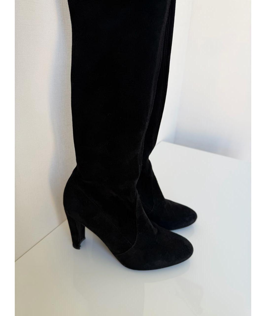 STUART WEITZMAN Черные замшевые ботфорты, фото 3