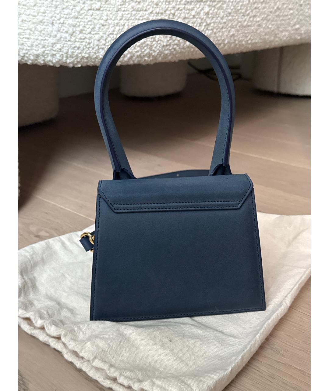 JACQUEMUS Синяя замшевая сумка с короткими ручками, фото 3