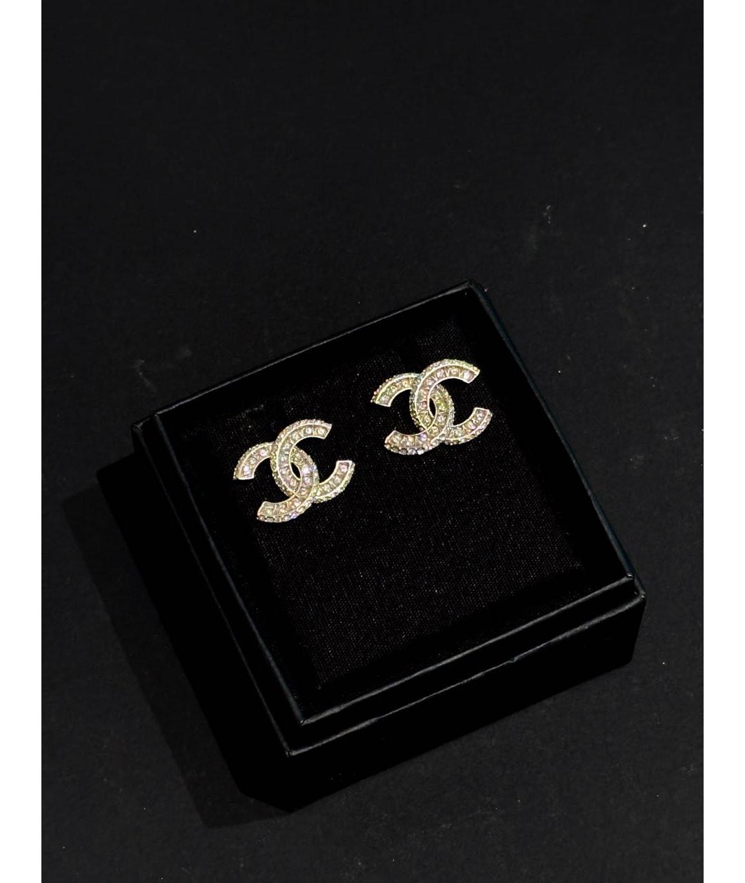 CHANEL Золотые металлические серьги, фото 3