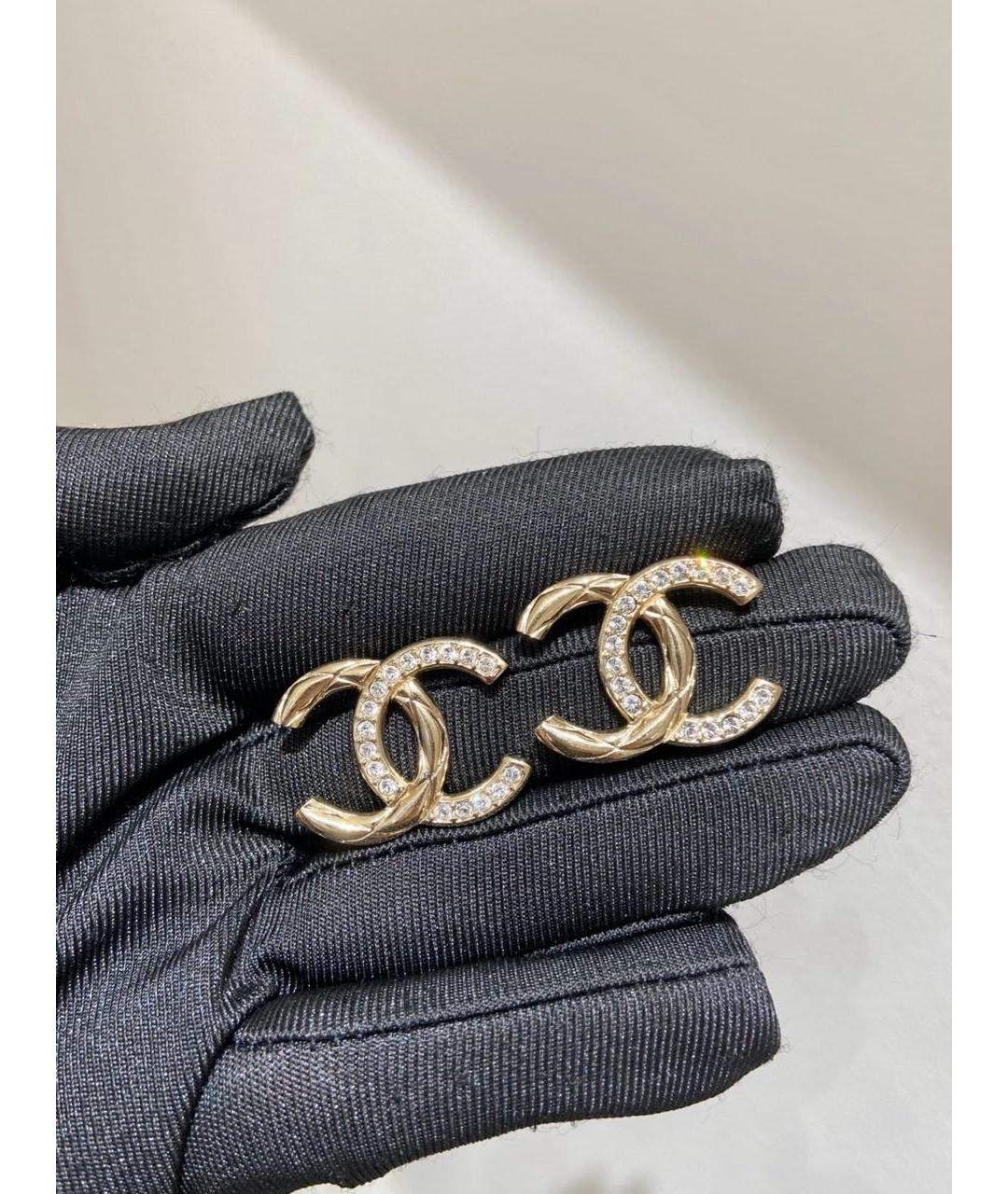 CHANEL Золотые металлические серьги, фото 2