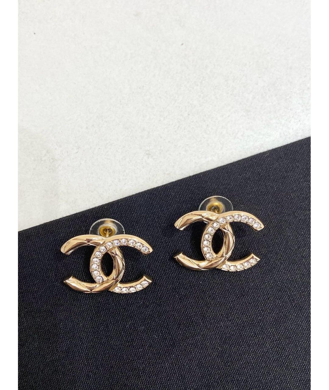 CHANEL Золотые металлические серьги, фото 3