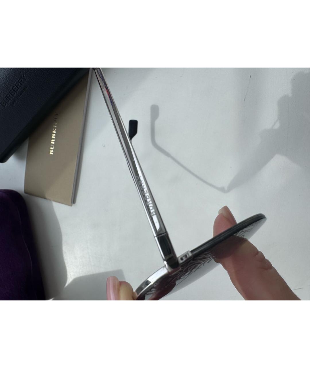 BURBERRY Антрацитовые металлические солнцезащитные очки, фото 3