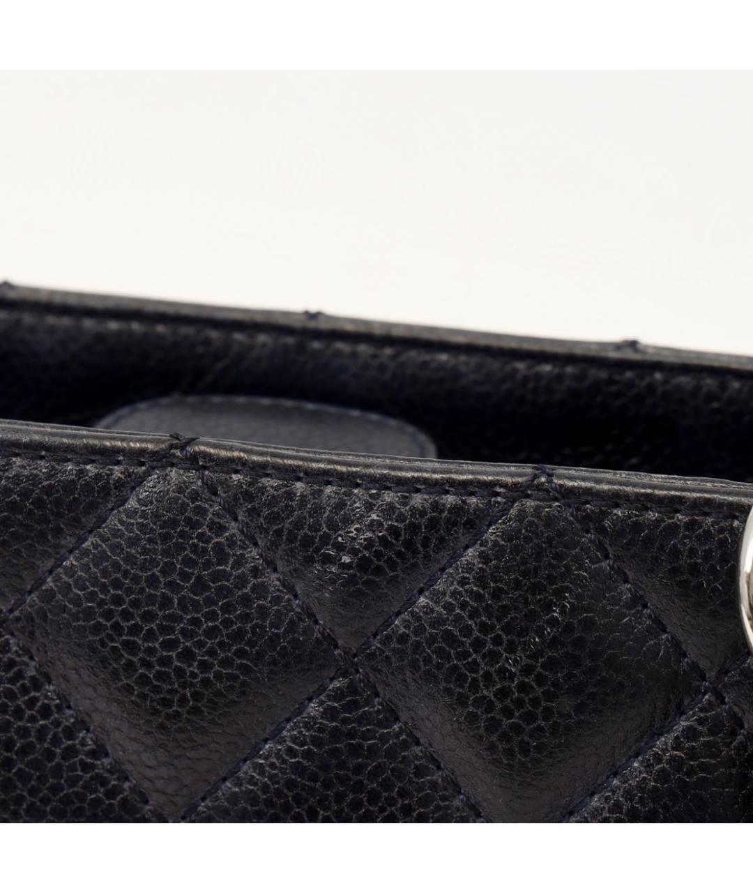 CHANEL Черная кожаная сумка тоут, фото 7