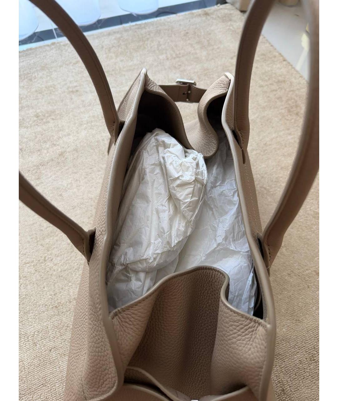 THE ROW Бежевая кожаная сумка тоут, фото 4