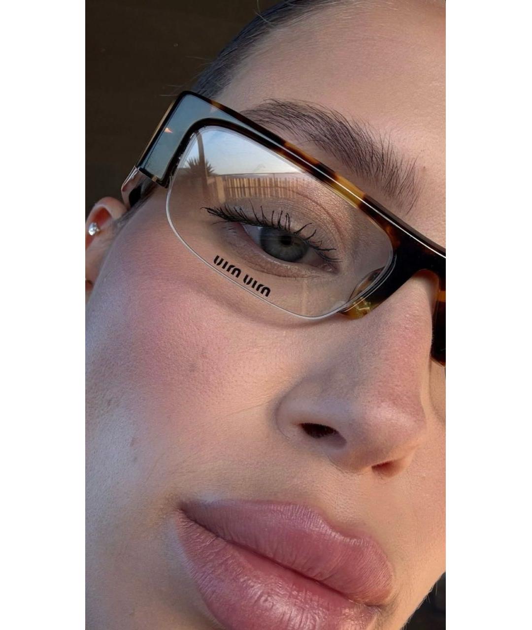 MIU MIU Коричневые пластиковые солнцезащитные очки, фото 6