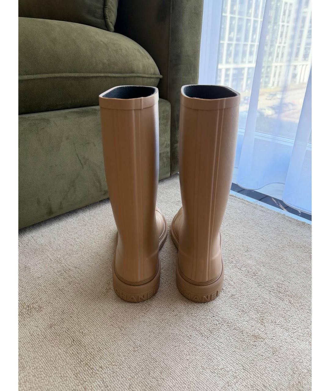 CHANEL Бежевые резиновые сапоги, фото 3