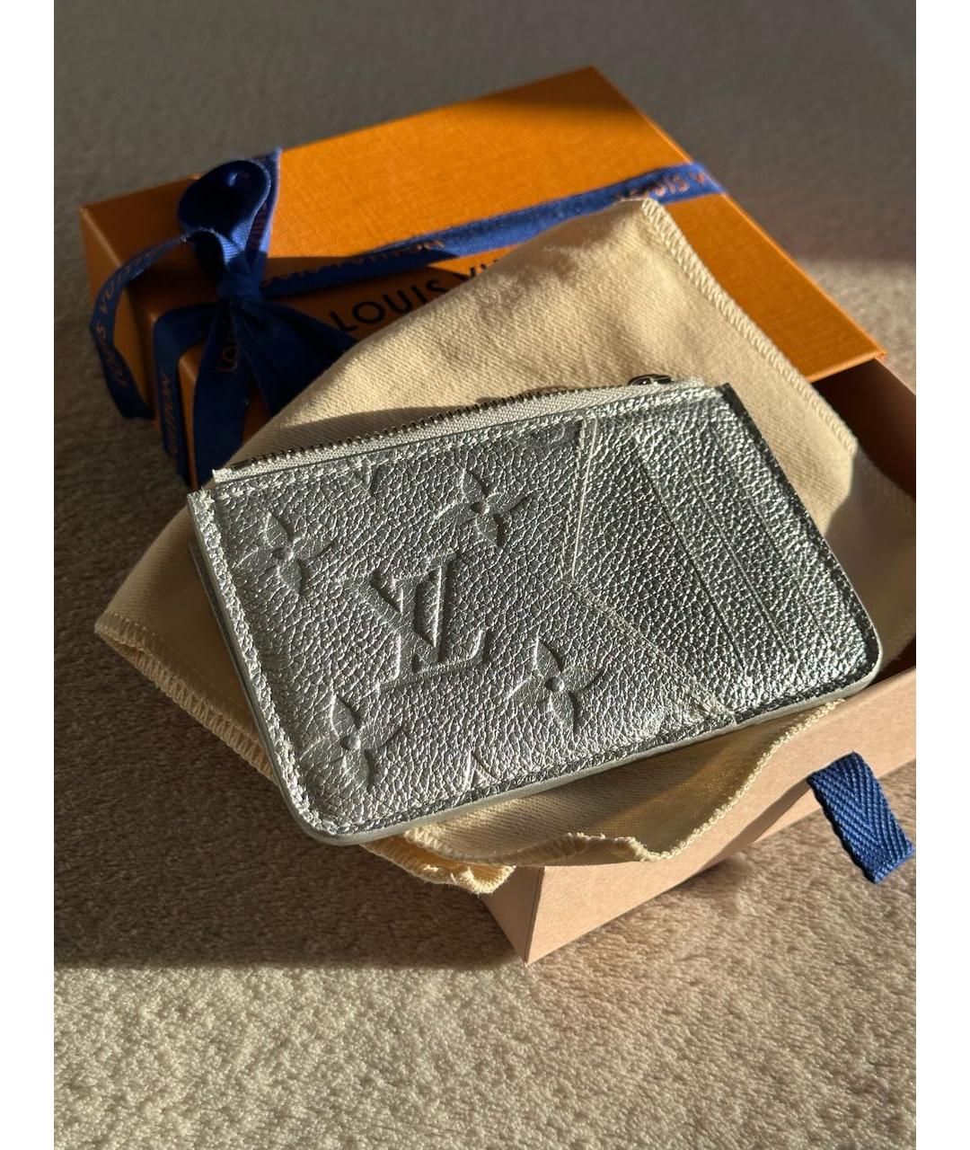 LOUIS VUITTON Серебрянный кожаный кардхолдер, фото 2