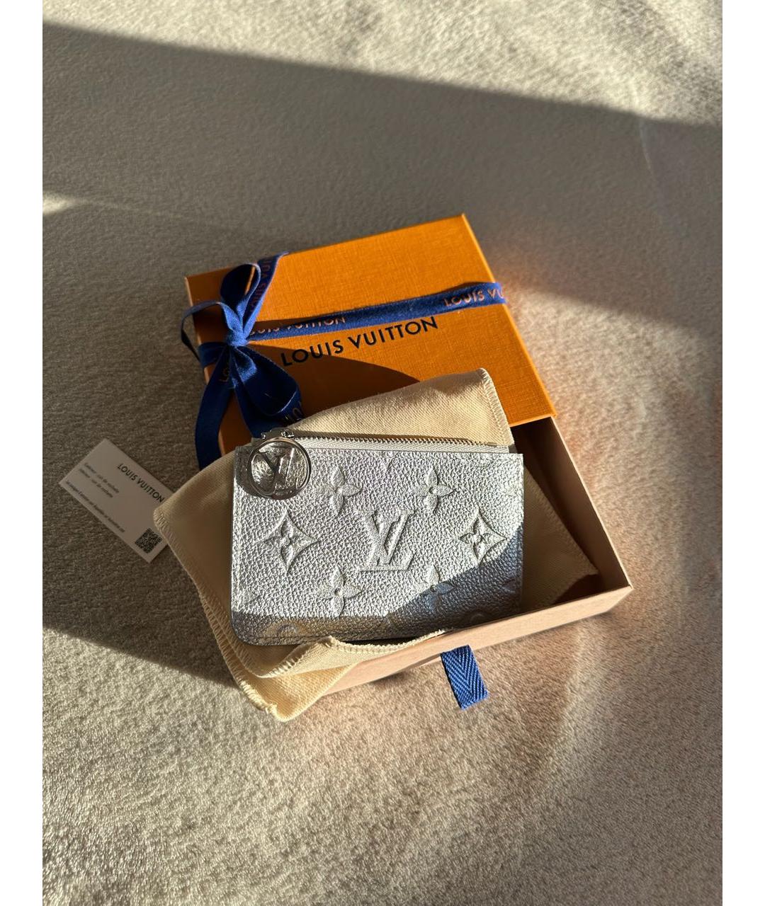 LOUIS VUITTON Серебрянный кожаный кардхолдер, фото 3