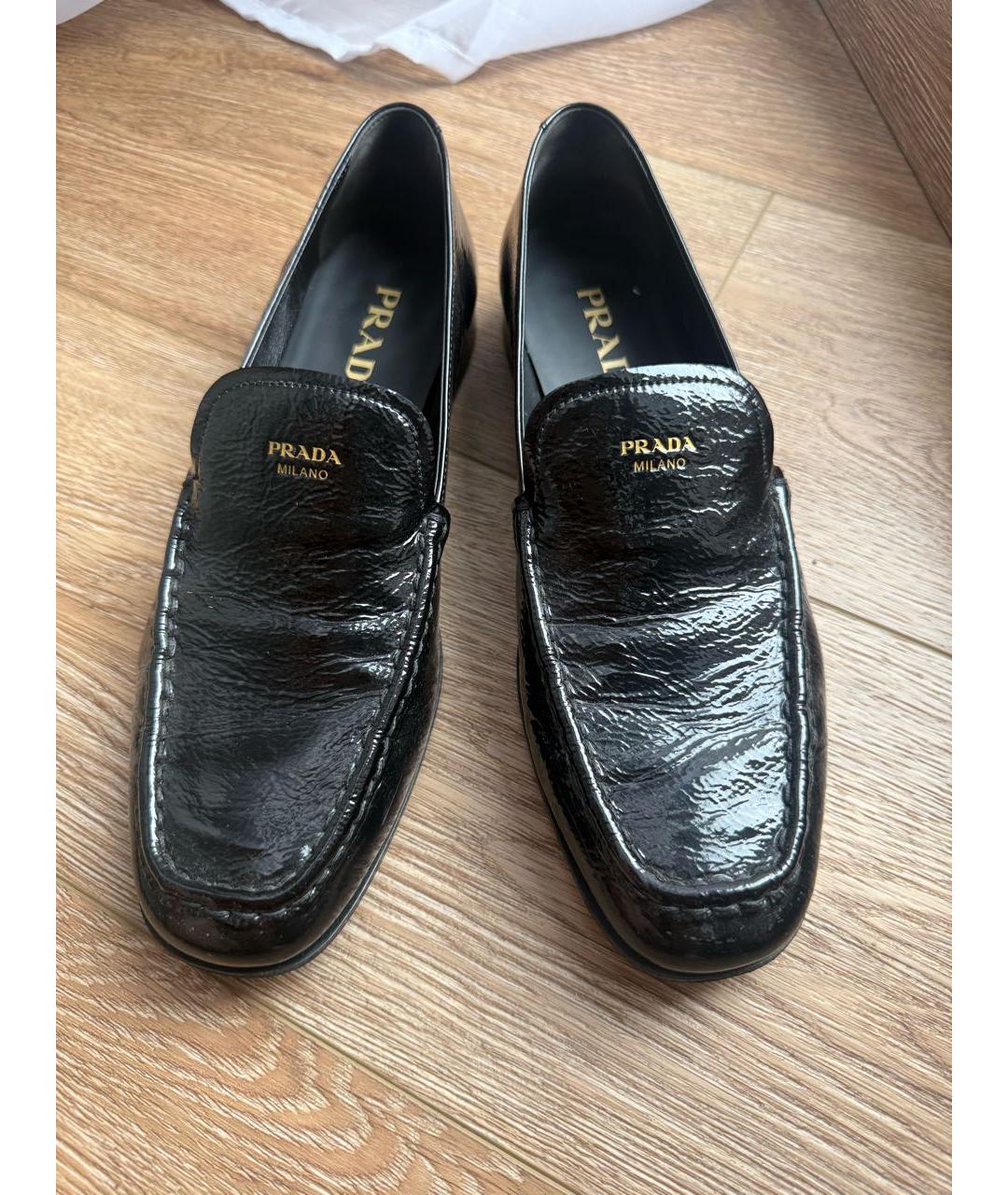 PRADA Черные лоферы из лакированной кожи, фото 2