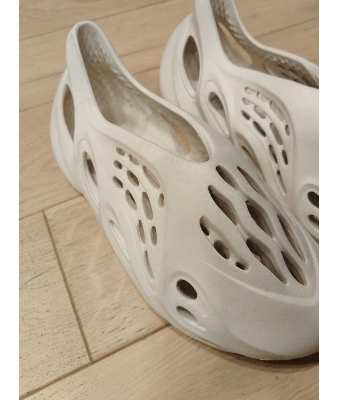 ADIDAS YEEZY Белые резиновые шлепанцы, фото 5