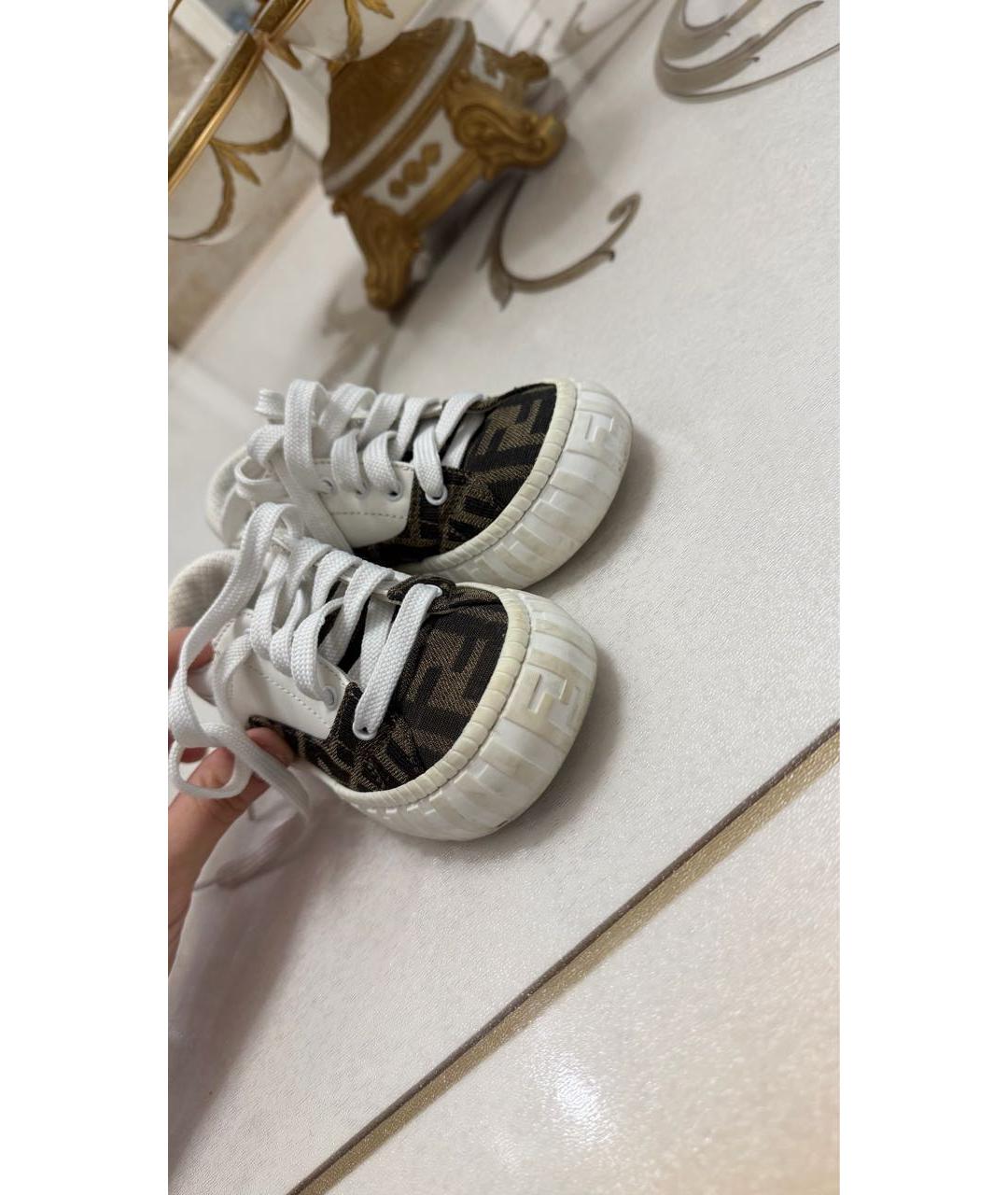 FENDI Белые кеды, фото 3