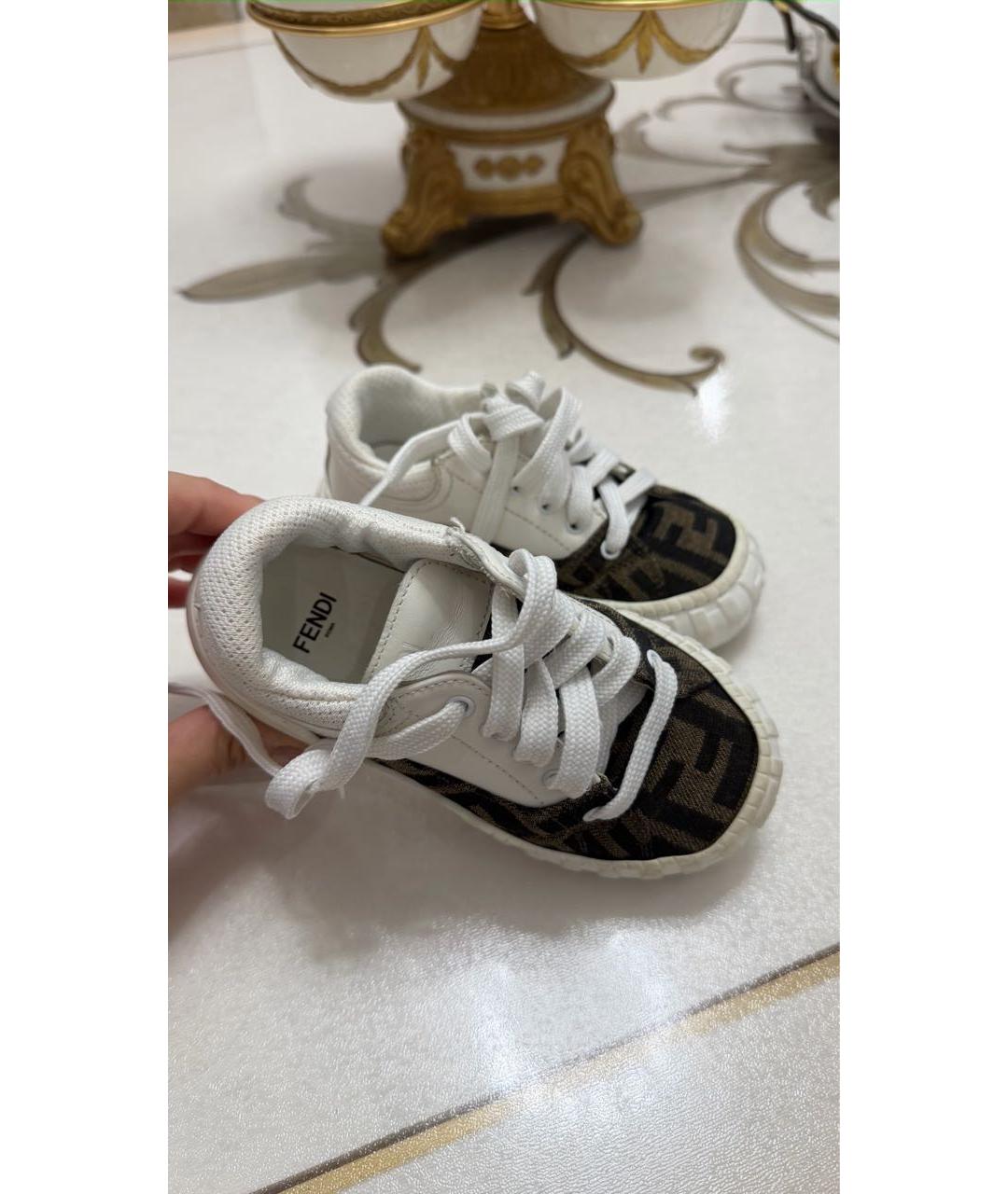 FENDI Белые кеды, фото 2