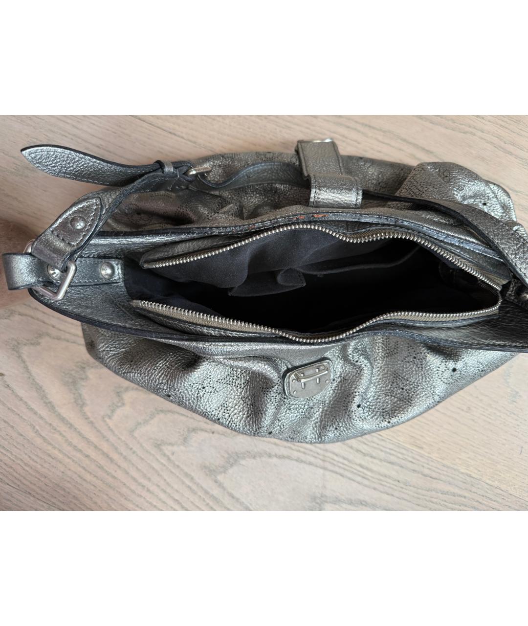LOUIS VUITTON Серебряная кожаная сумка через плечо, фото 4