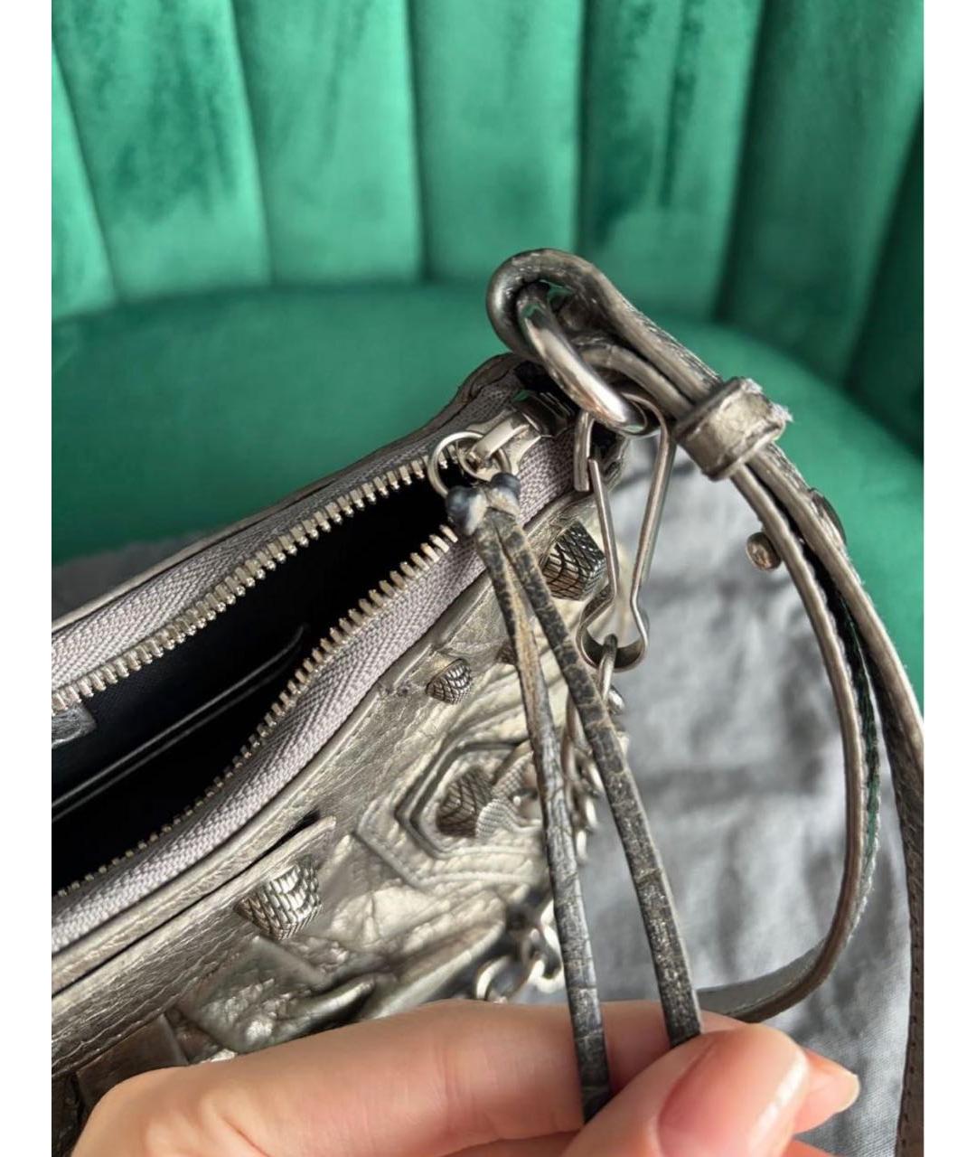 BALENCIAGA Серебряная кожаная сумка через плечо, фото 5