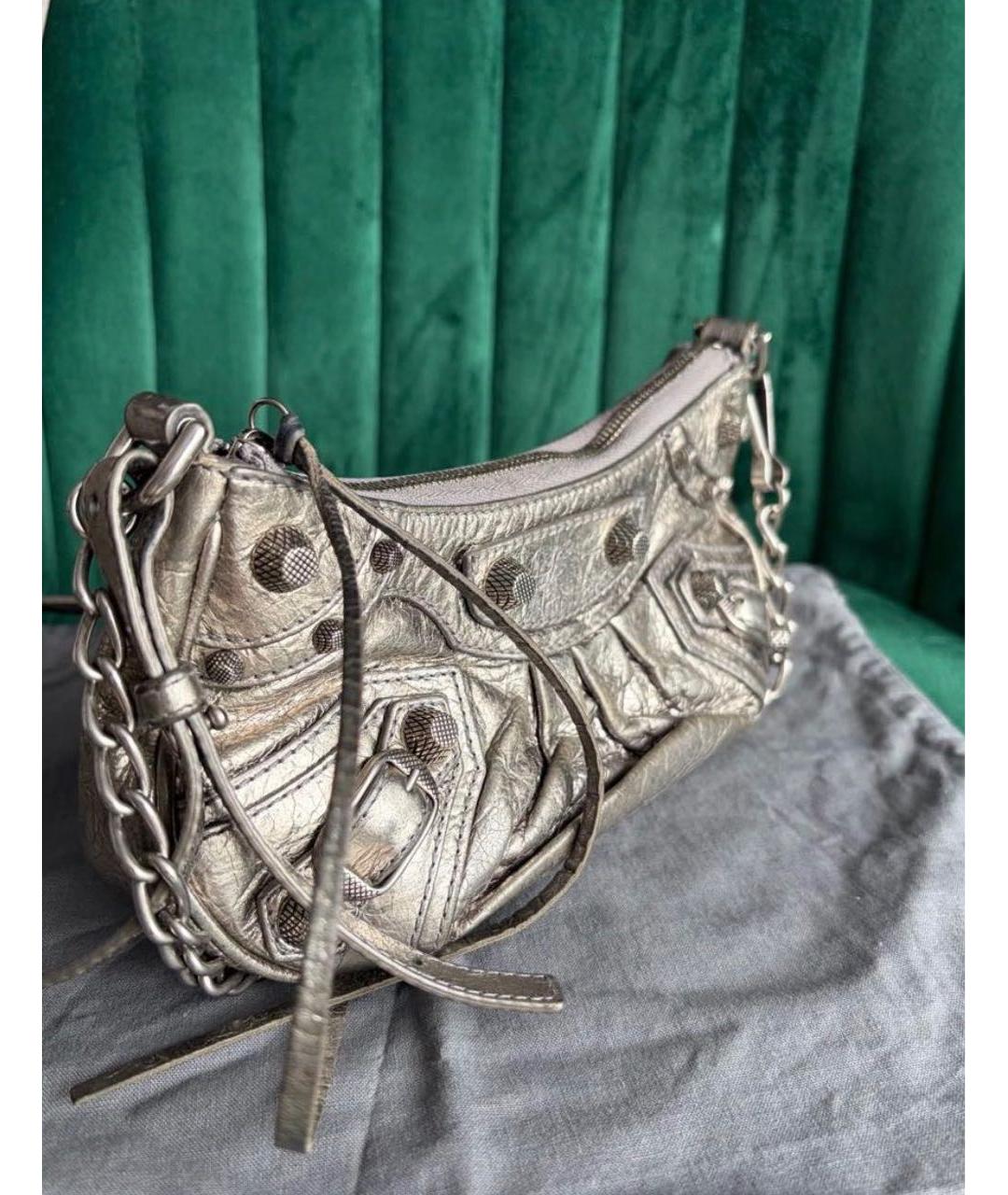 BALENCIAGA Серебряная кожаная сумка через плечо, фото 2