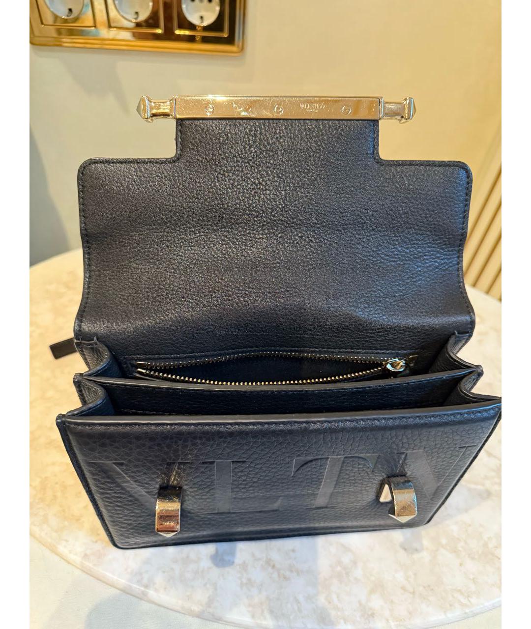 VALENTINO Черная кожаная сумка через плечо, фото 3