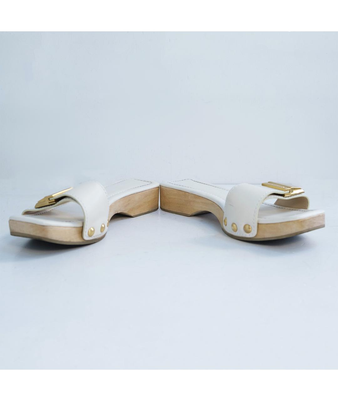 JACQUEMUS Белые кожаные шлепанцы, фото 4