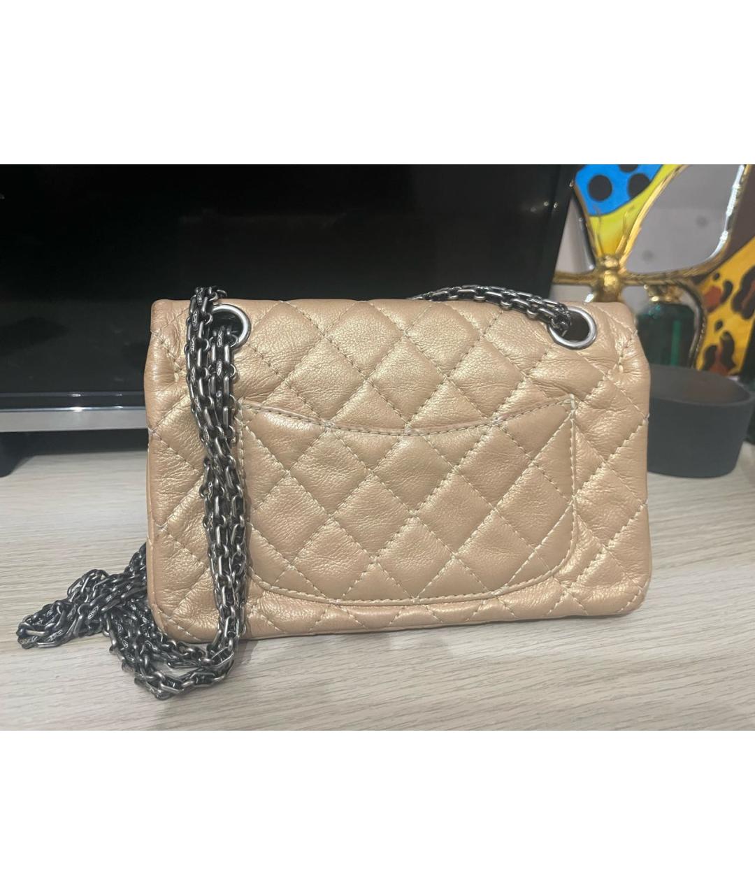 CHANEL Бежевая кожаная сумка через плечо, фото 3