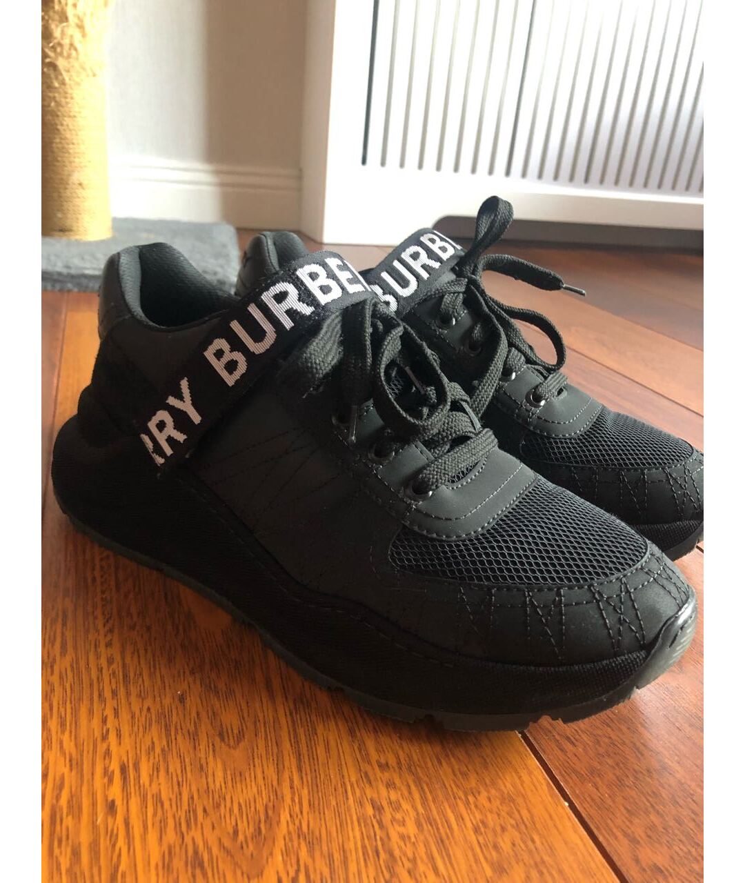 BURBERRY Черные кожаные кроссовки, фото 7
