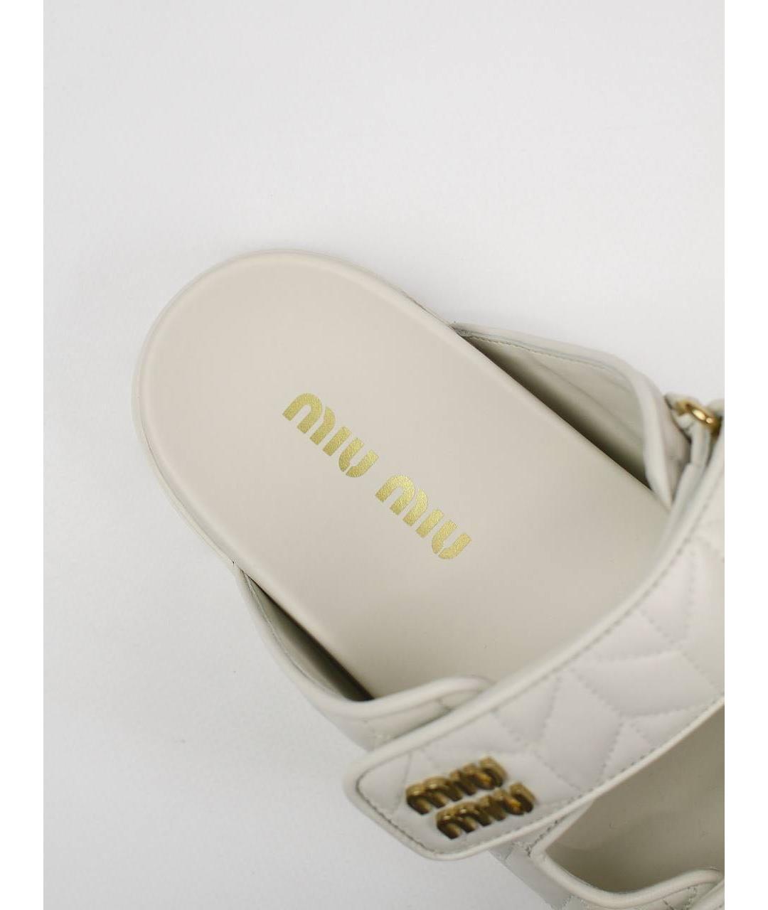 MIU MIU Белые кожаные сандалии, фото 5