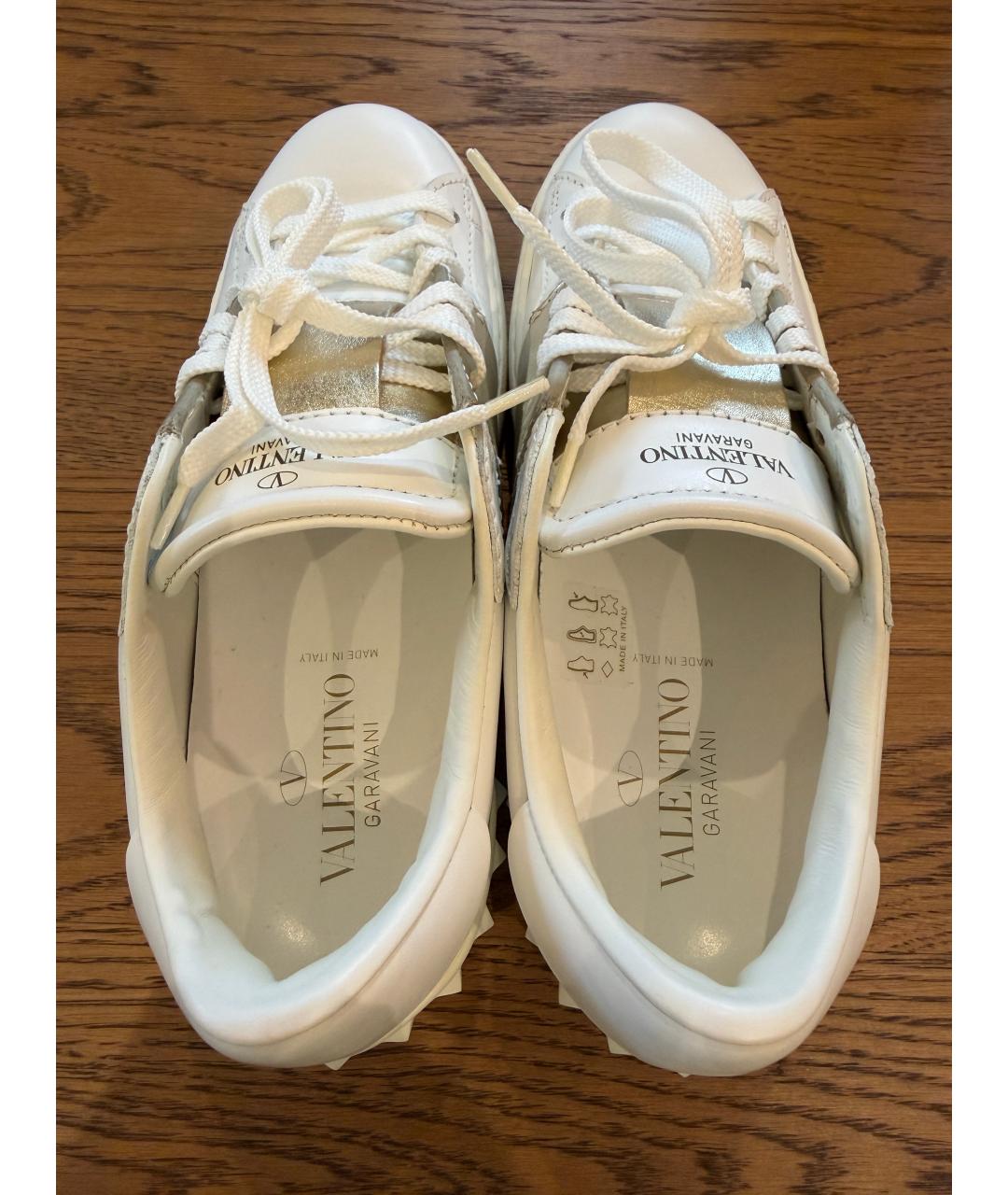 VALENTINO Белые кожаные кроссовки, фото 3