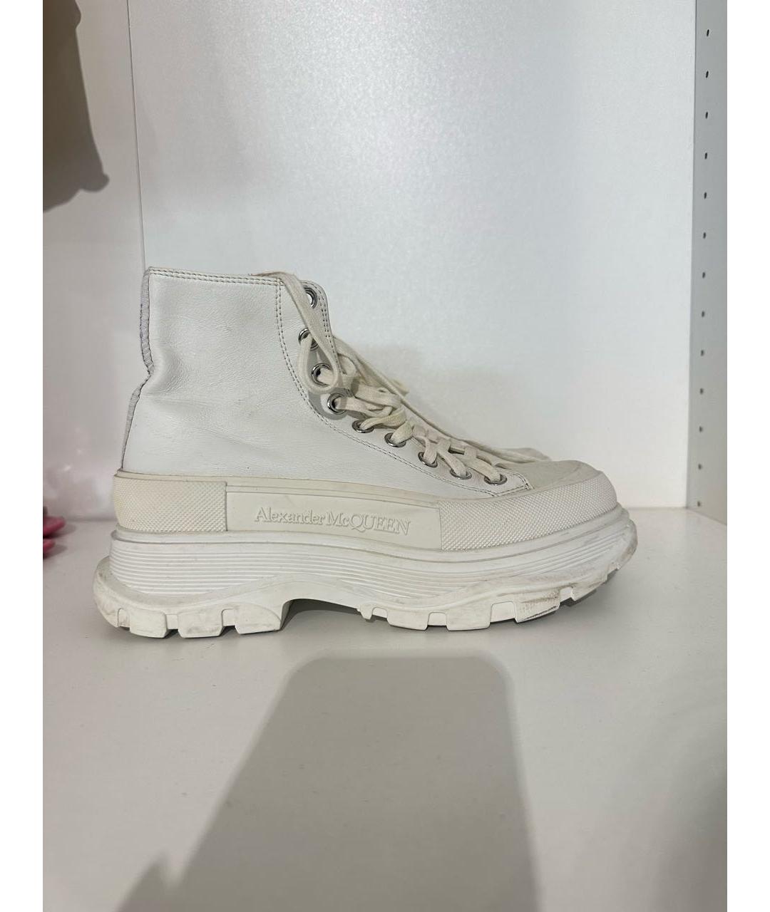 ALEXANDER MCQUEEN Белые кожаные кроссовки, фото 2