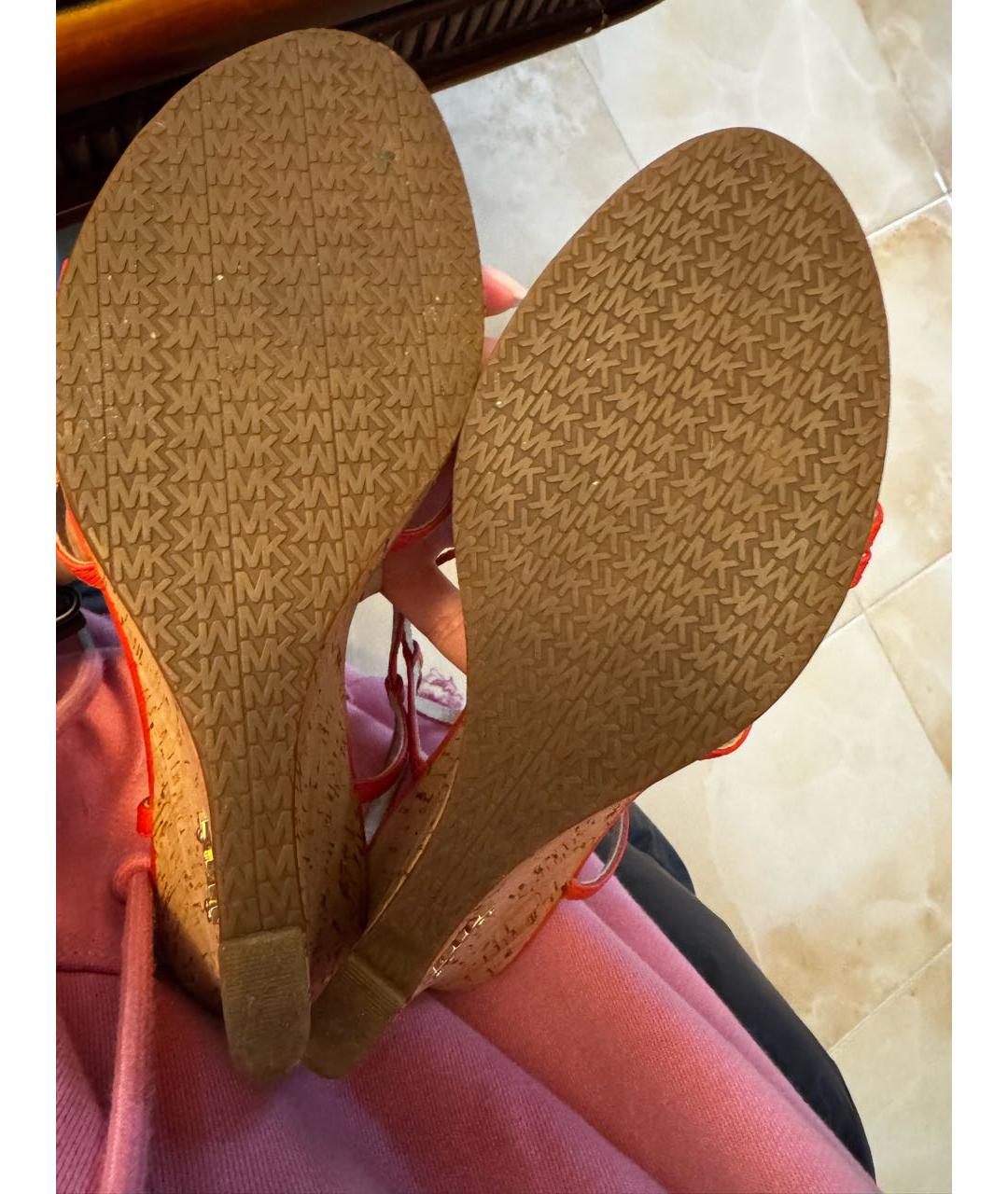 MICHAEL MICHAEL KORS Оранжевое босоножки, фото 5